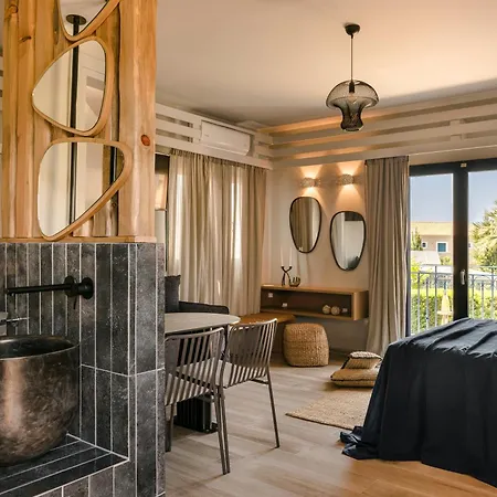 Hotel Avithos 4*