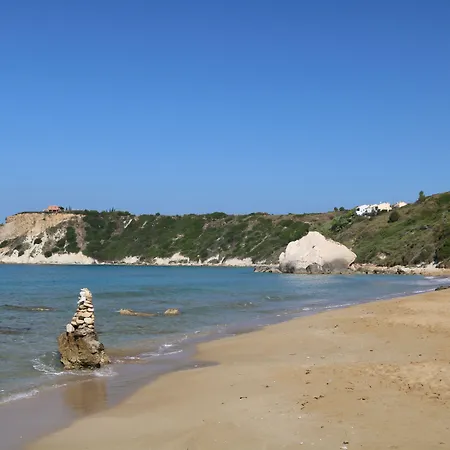 Avithos Ξενοδοχείο 4*