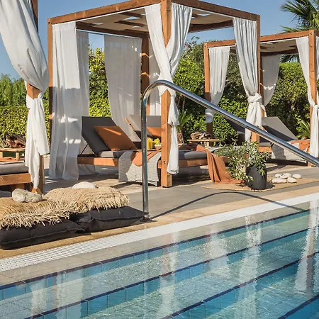 Hotel Avithos 4*