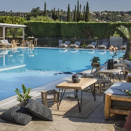 Avithos Otel
