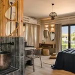 Ξενοδοχείο Avithos 4*