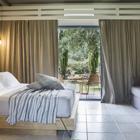 Avithos Hotell Livathos (Kefalonia)