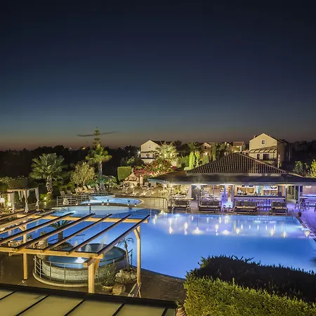 מלון Avithos Livathos (Kefalonia)